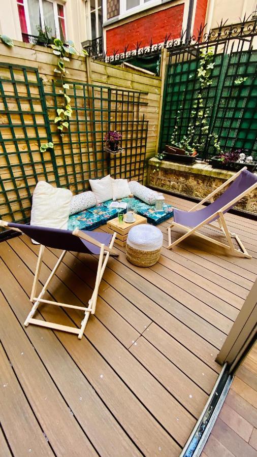 Villa Lepic, Luxury Flat In Montmartre With Private Terrasse-Appartement Entier Париж Экстерьер фото
